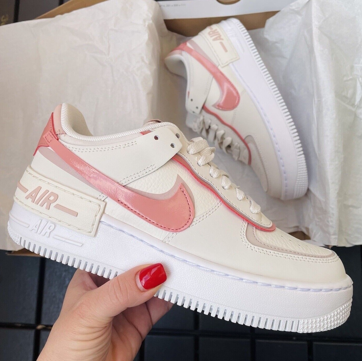 ☆大人気☆Nike Air Force 1 Shadow Phantom/ Red/ Pink