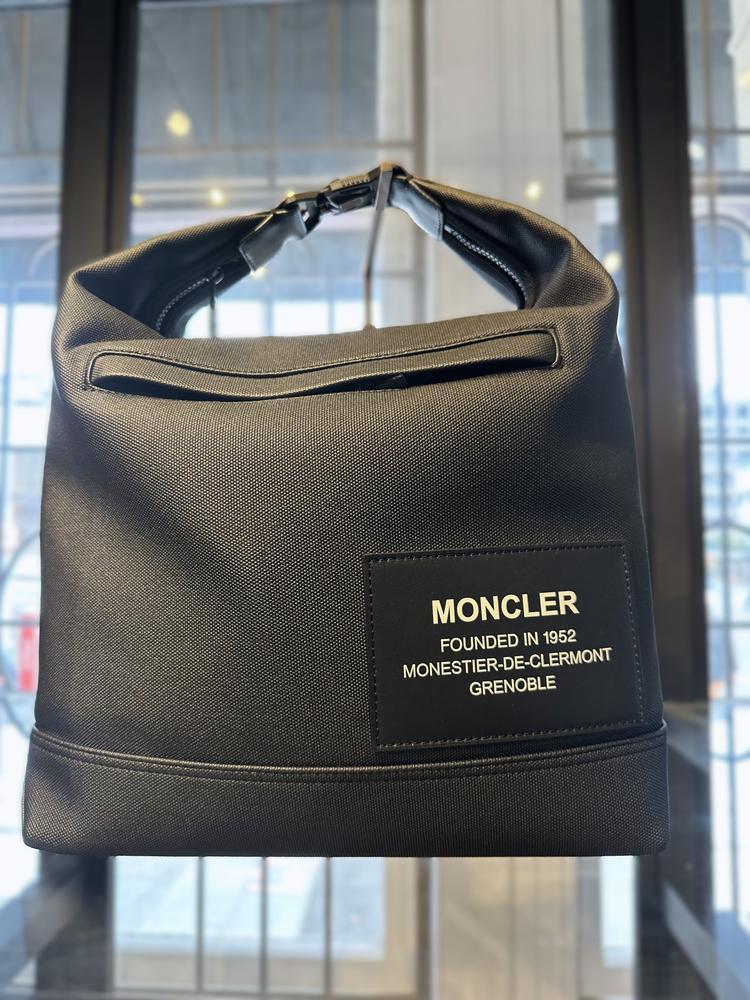 MONCLER NAKOA トートバック