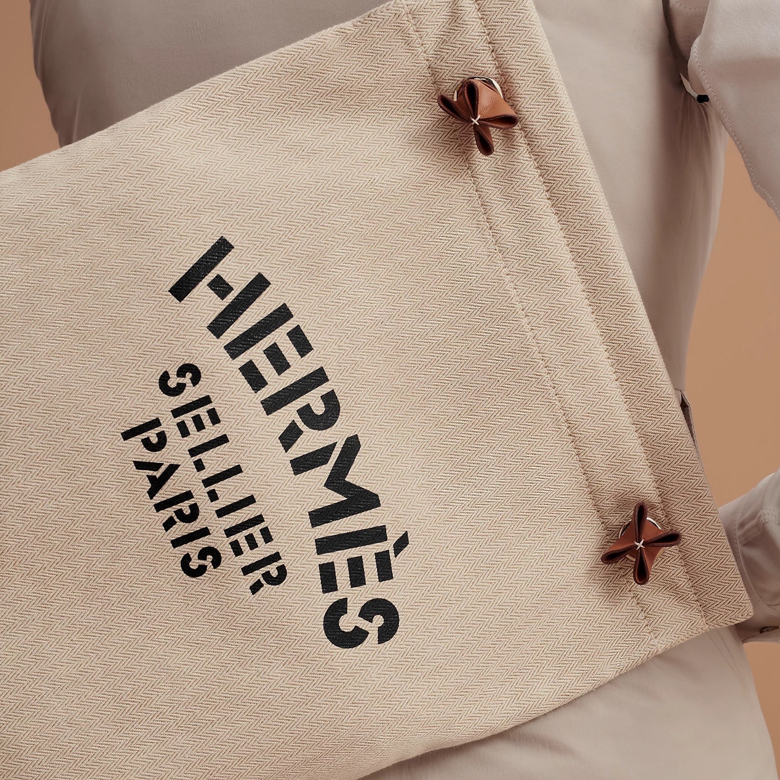 【カジュアルコーデに♪】HERMES《アリーヌ》ショルダーバッグ