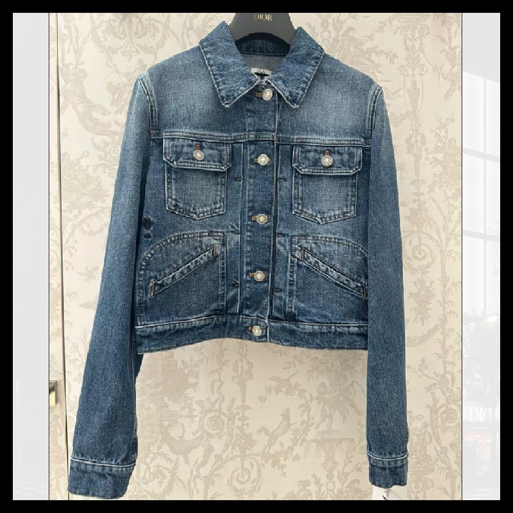 【カジュアル＆合わせやすい♪】DIOR★クロップド ジャケット