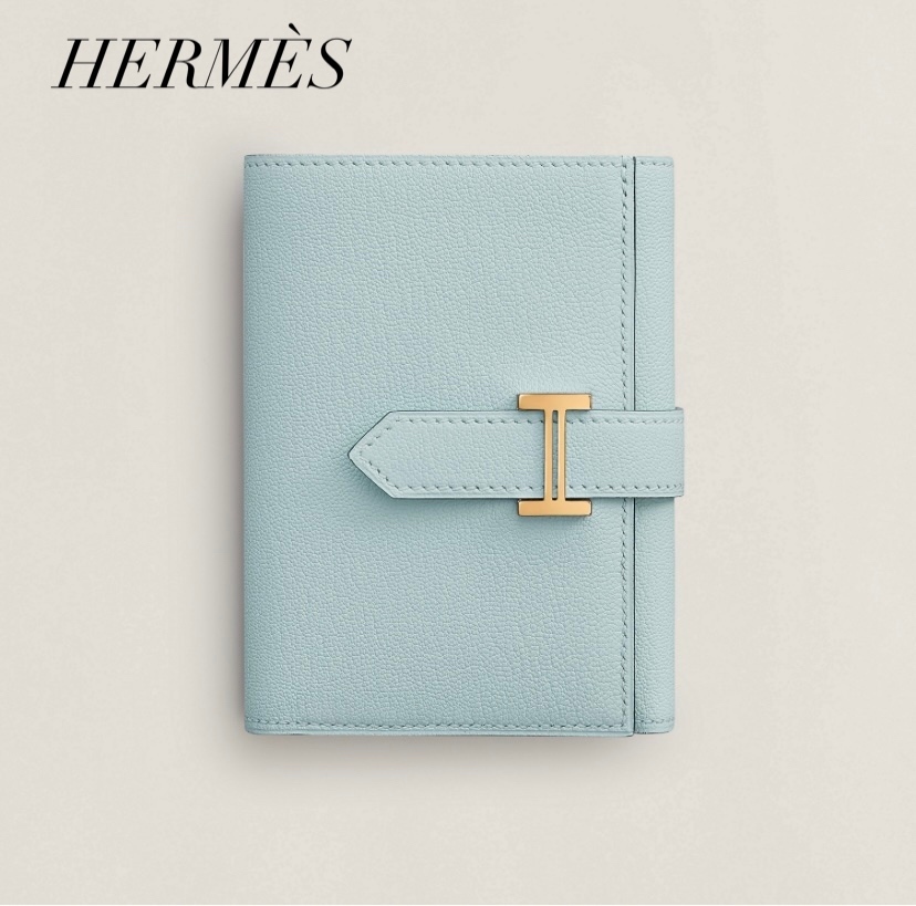 入手困難◇HERMES ベアン コンビネ 《Bleu Brume》