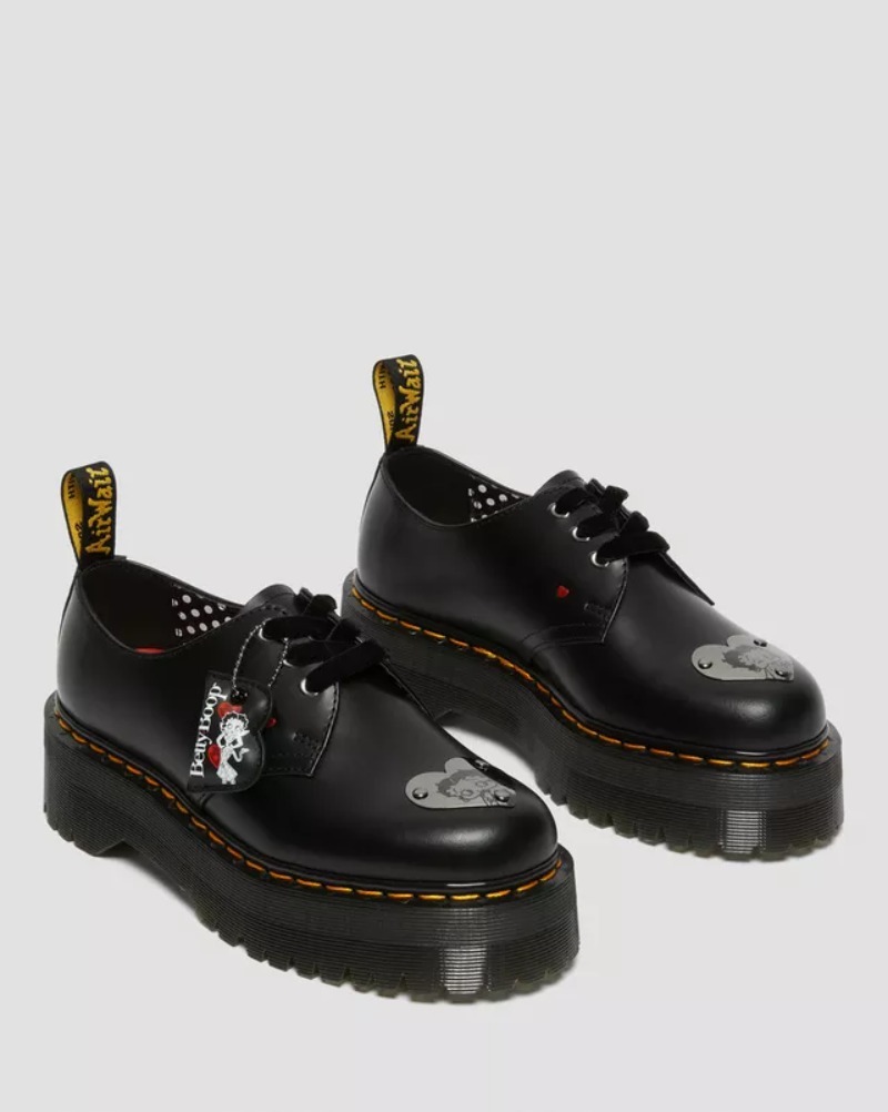 【Dr.Martens】☆Dr Martens x BETTY BOOP 1461 QUAD 3ホー.ル