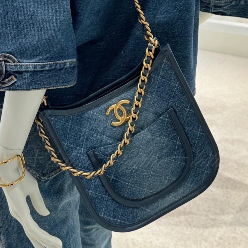 【絶妙な色落ちが最高！】CHANEL ホーボー ハンドバッグ デニム