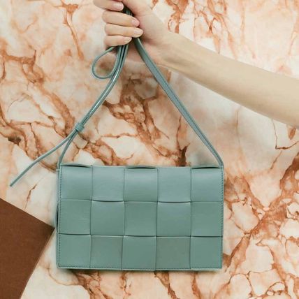 BOTTEGA VENETA CASSETTE(ボッテガヴェネタ カセット