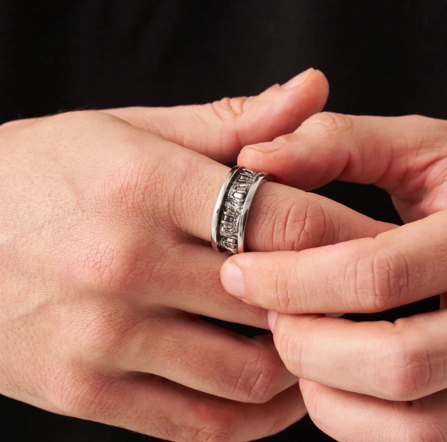 送料税込【CRAFTD London】CLOVER BAND RING 指輪 (2色) 国内発 送料税込【CRAFTD London】CLOVER BAND RING 指輪 (2色) 国内発