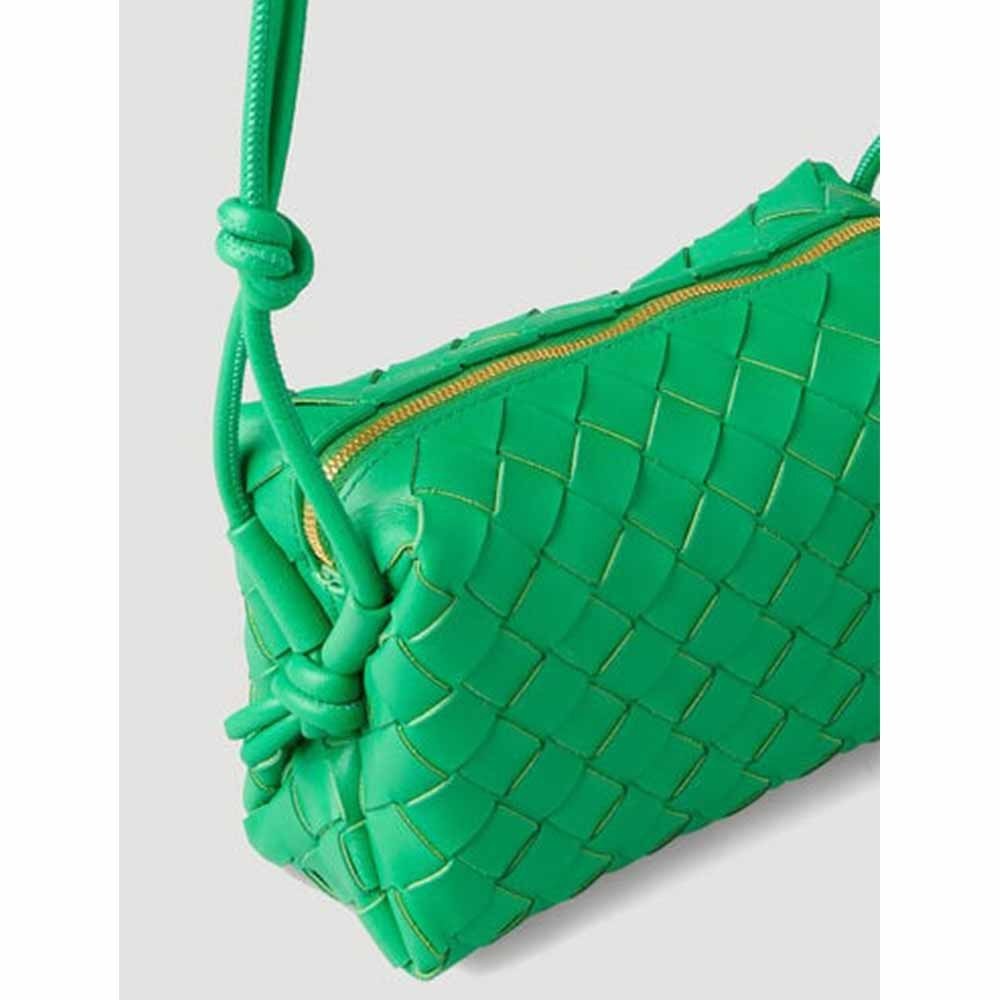 【関税込み】イントレチャート ループ ショルダーバッグ BOTTEGA VENETA ループイントレチャート ショルダーバッグ
