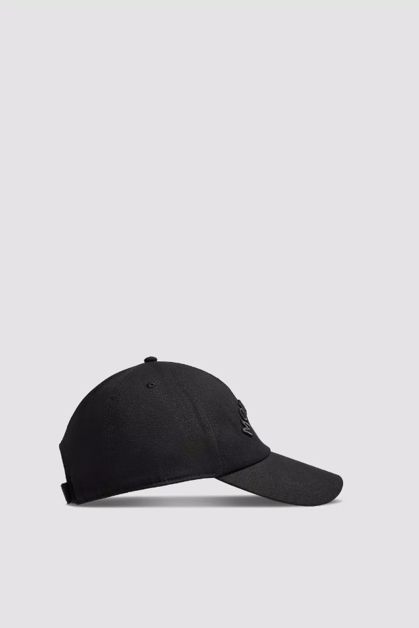 最上の品質な MONCLER 2024春夏新作 ロゴ刺しゅう入り ベースボールキャップ 帽子