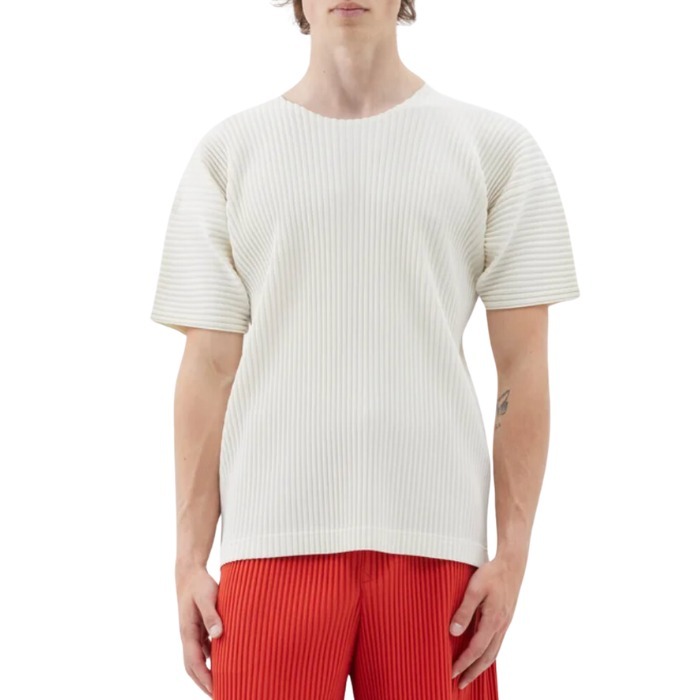 【HOMME PLISSE】テクニカル プリーツ Tシャツ アイボリー