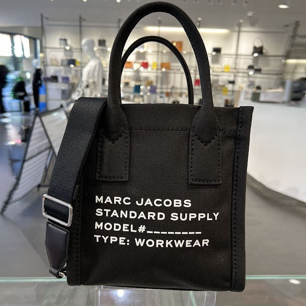 メンズにも大人気 Marc Jacobs ロゴ クロスボディーユニセックス