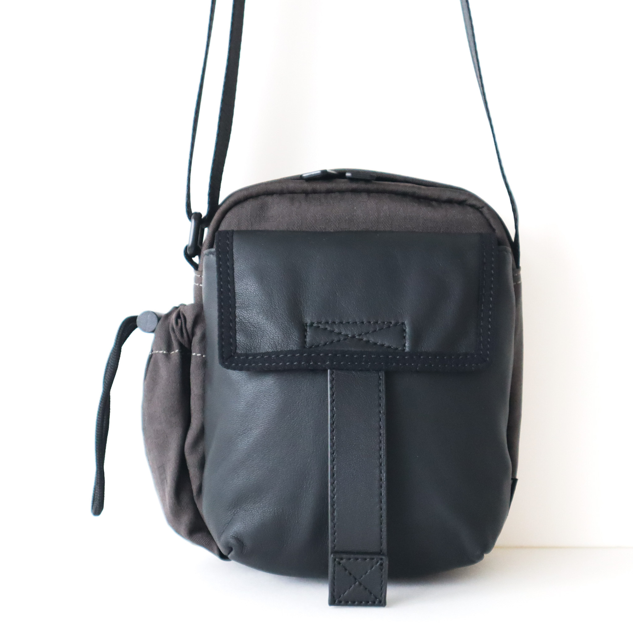 DIESEL ディーゼル ボディバッグ ショルダーバッグ 本革コンビ