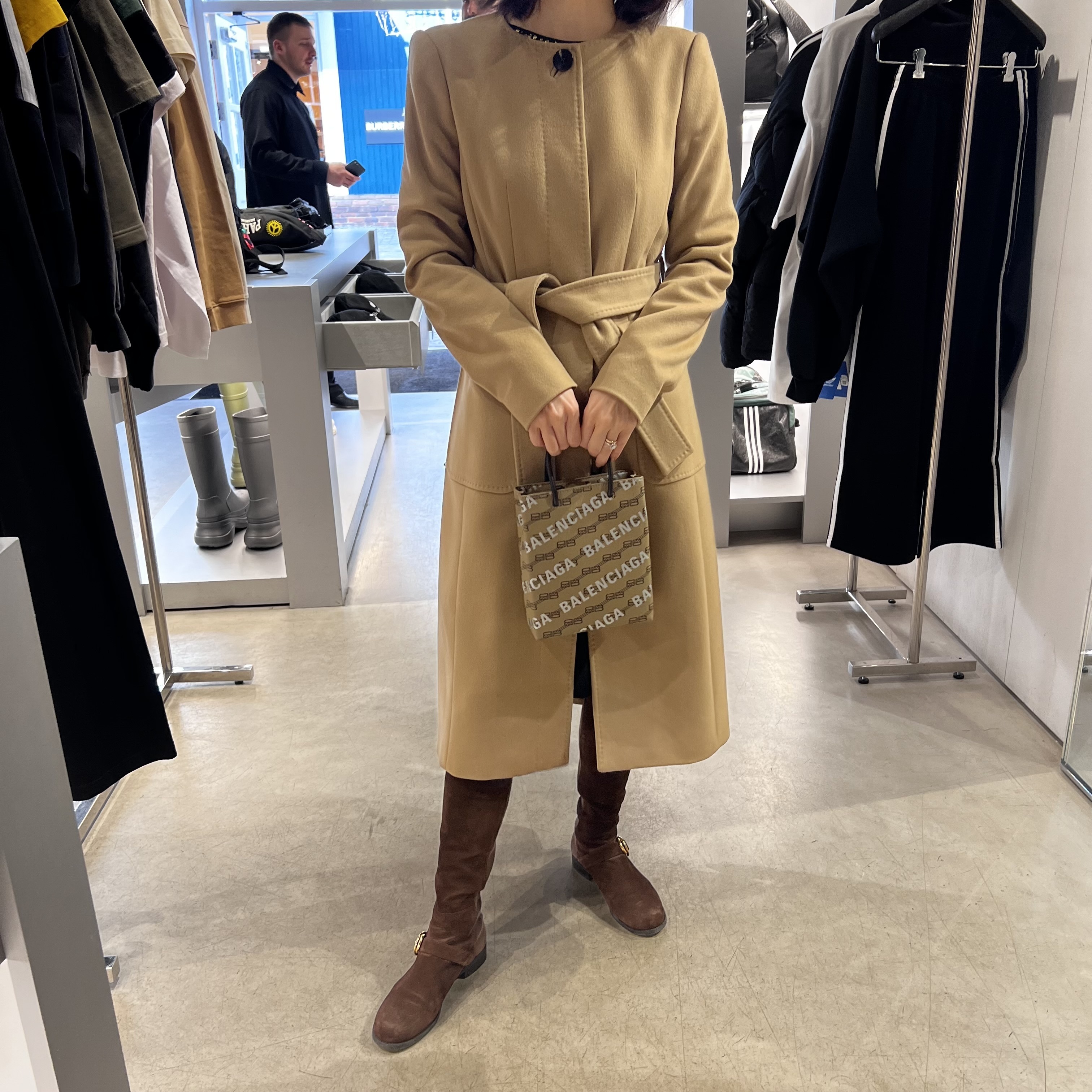 【BALENCIAGA】セール！BBモノグラム ショルダートート 2色展開