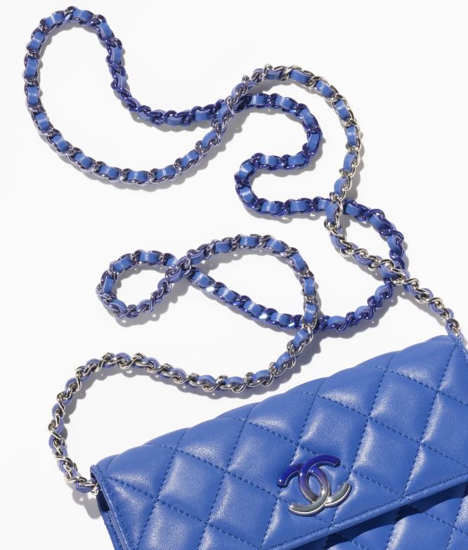 【エレガント☆】CHANEL フォン ケース エレガント＊シンプル【CHANEL】フォンケース