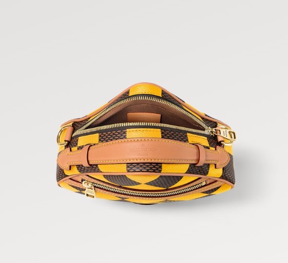 Louis Vuitton《チェスメッセンジャー》黄色 ダミエ レザー 直営