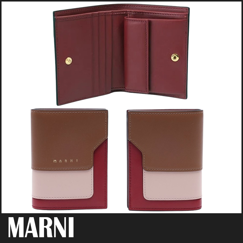 送料関税込☆MARNI ロゴ 小銭入れ付き 二つ折り財布 レディース