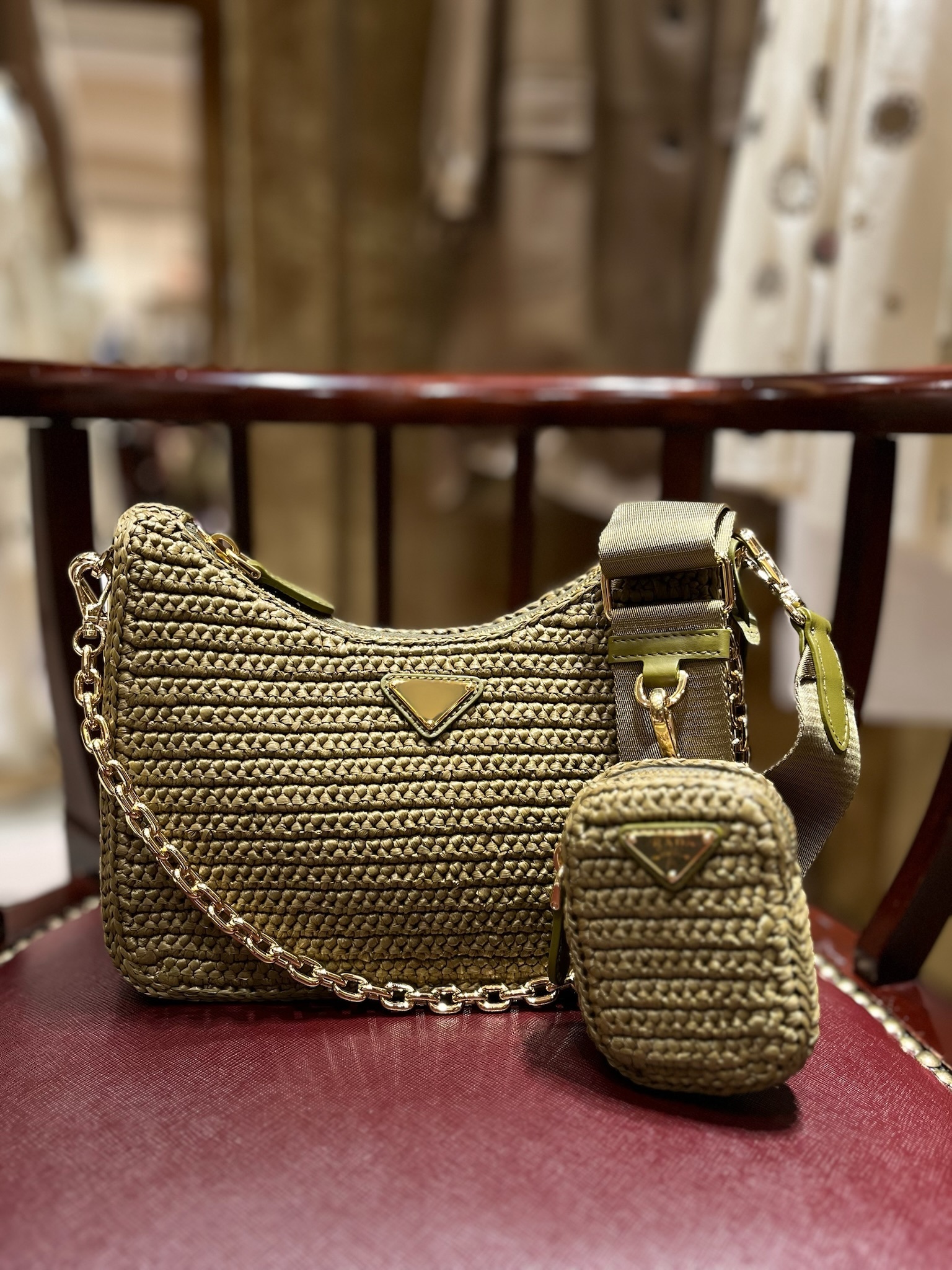 PRADA【入手困難】Re-Edition 2005 ★クロシェ バッグ★ 全色 PRADA【入手困難】Re-Edition 2005 ☆クロシェ バッグ☆ 全色