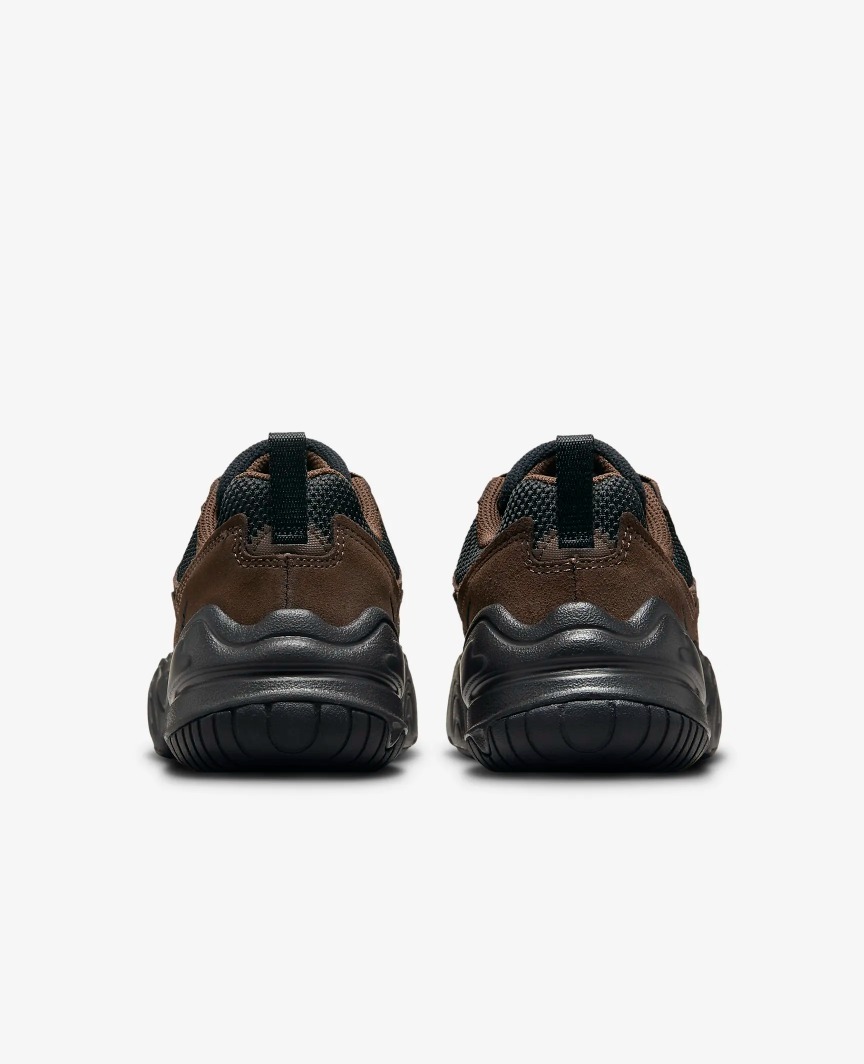★韓国の人気★【NIKE】★WMNS TECH HERA テックヘラ★22-30cm★ ☆韓国の人気☆【NIKE】☆WMNS TECH HERA テックヘラ☆22-30cm