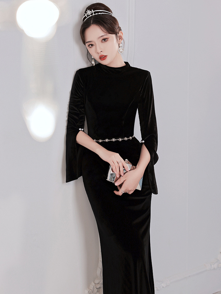 ★セール♪★BCBGMAXAZRIA スプリットネックドレス★ ☆セール♪☆BCBGMAXAZRIA スプリットネックミディドレス