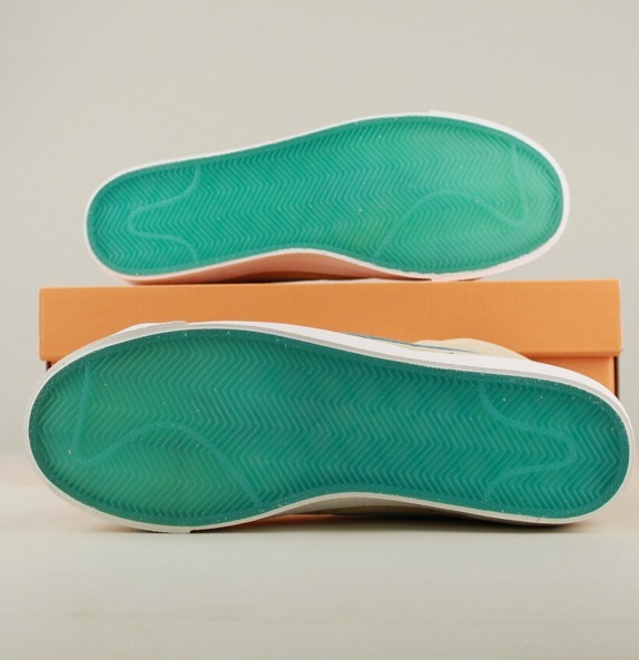 NIKE Blazer Mid 77 ティファニーブルー/タンカラー 22cm-28cm NIKE Blazer Mid 77 ティファニーブルー/タンカラー 22cm-28cm
