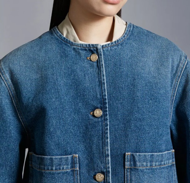 MONCLER 2024春夏新作 デニム素材 フード付きジャケット LAMPUSA MONCLER 2024春夏新作 デニム素材 フード付きジャケット LAMPUSA