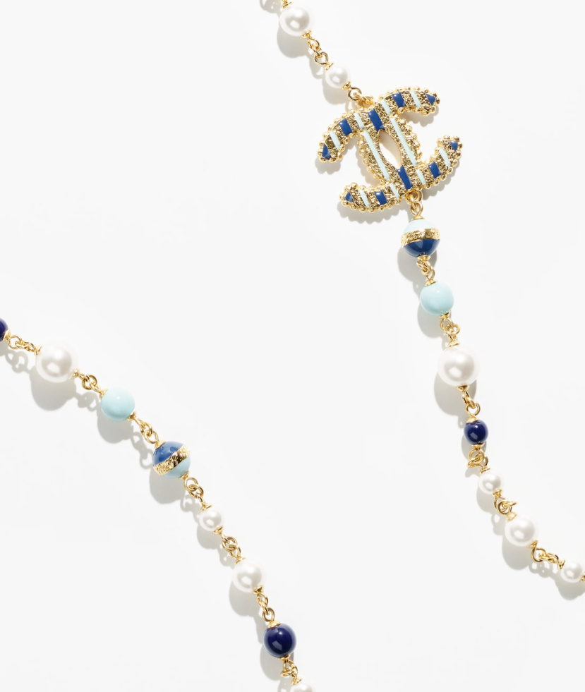 《爽やかな胸元に☆彡》 CHANEL ネックレス