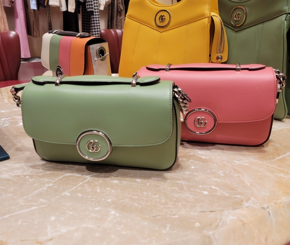 【セール】グッチ☆Petite GG ミニ ショルダーバッグ☆739722