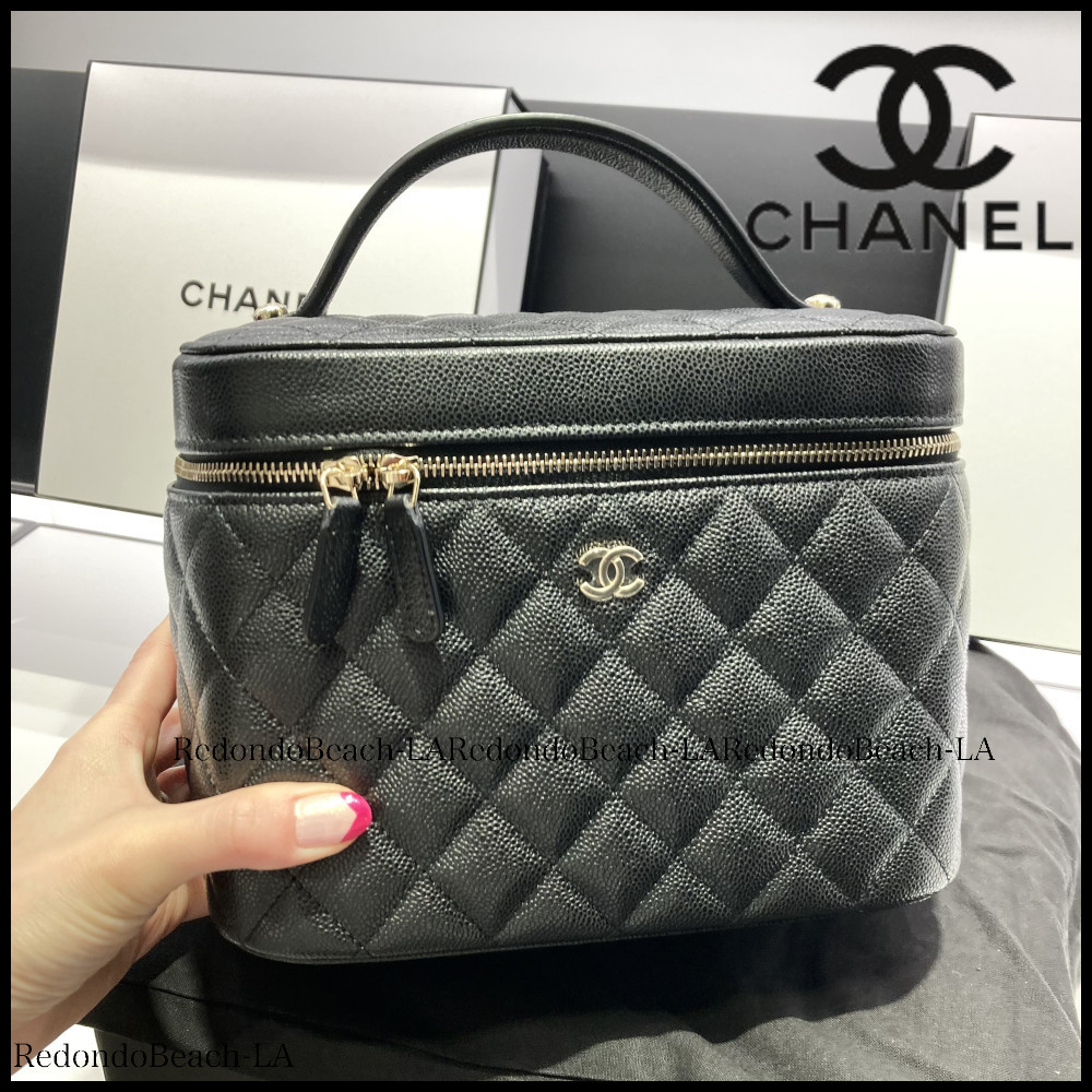 【入手出来たらラッキー】CHANEL★バニティーケース★入手困難