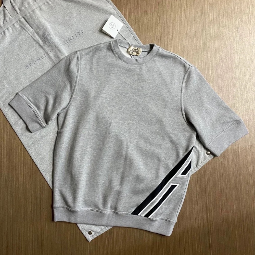 輝く日常へ！【HERMES】 メンズ半袖 スウェット グレー ランH