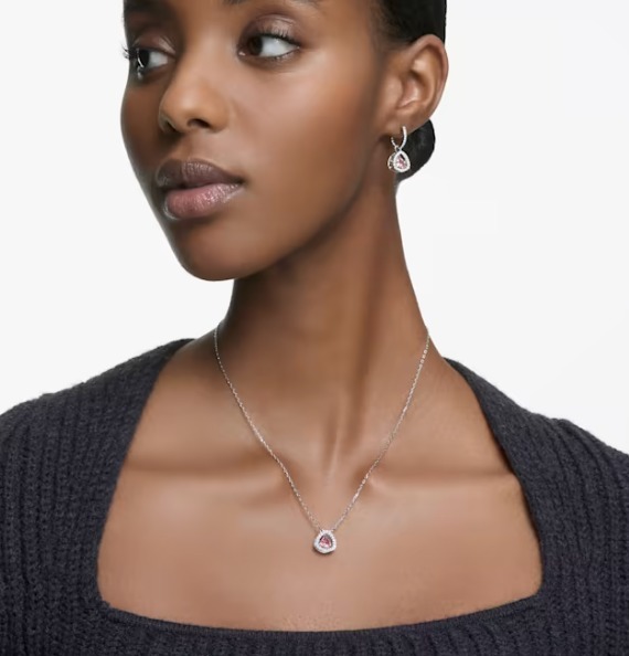 【SWAROVSKI】Millenia ネックレス ピアス セット 5619503 SWAROVSKI】Millenia ネックレス ピアス セット 5619503