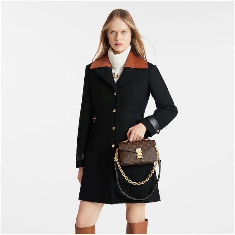 【ルイヴィトン・Louis Vuitton 】Pochette Metis East West Bag