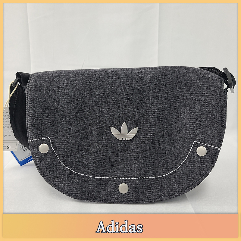 【Adidas】★送料・関税込★ショルダーバッグ