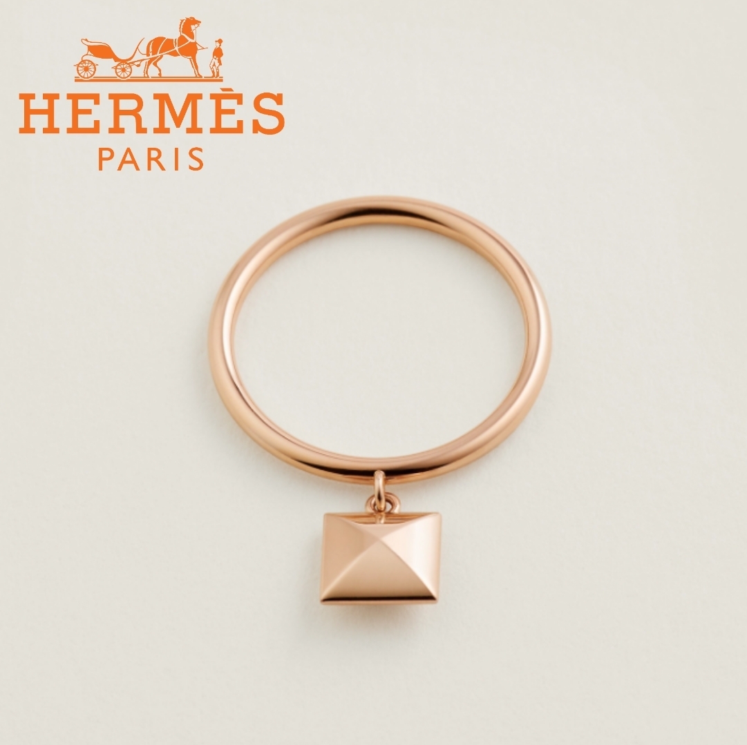 【HERMES 】揺れるスタッズが印象的◎クル ドゥHリングスモール