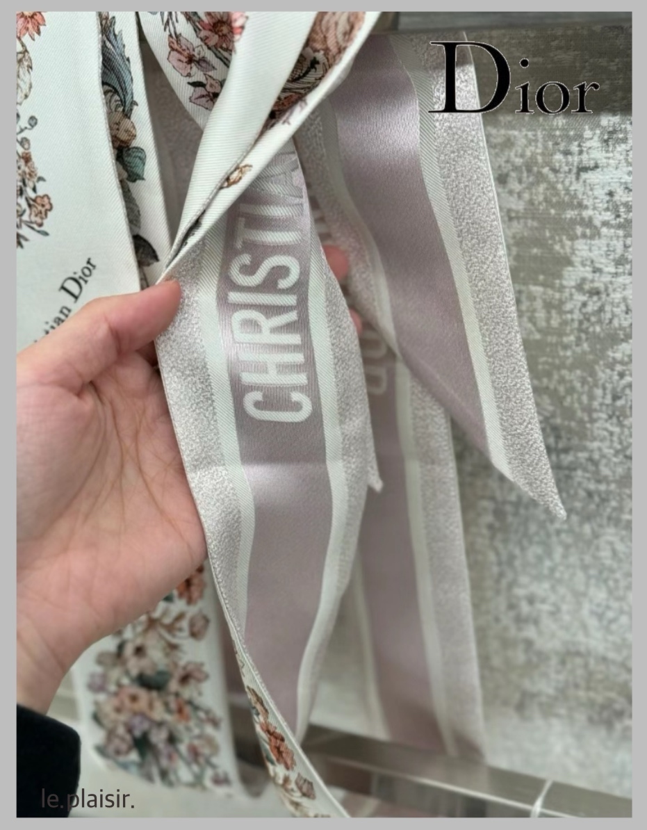 ☆DIOR☆ Dior 4 Saisons Printemps ミッツァ スカーフ♡ (Dior