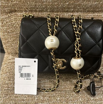 CHANEL Shoulder Bags Casual Style Plain Leather Party Style Office Style