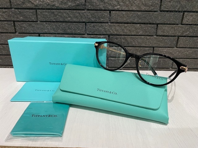 ☆送料無料☆Tiffany ☆ティファニーメガネ TF2218D 8001
