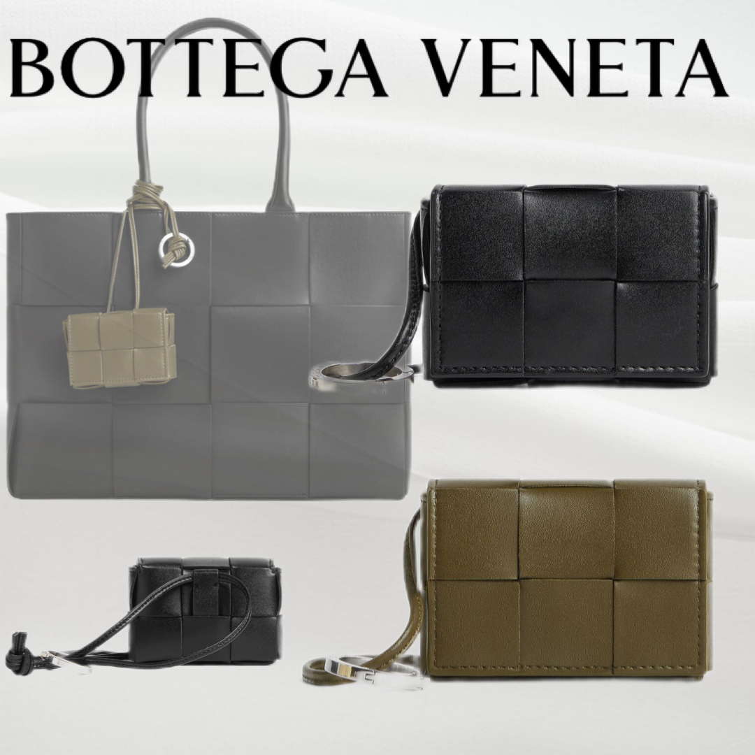 BOTTEGA VENETA*ほんの気持ちです*ストラップ AirPods ケース BOTTEGA VENETA】カセット ストラップ AirPods ケース