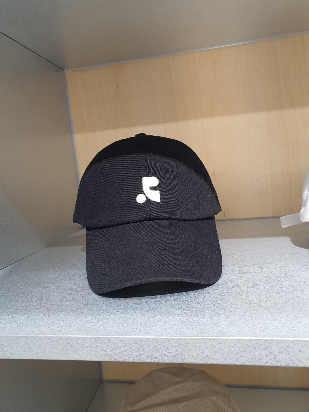 REST&RECREATION】RR LOGO COTTON BALL CAP