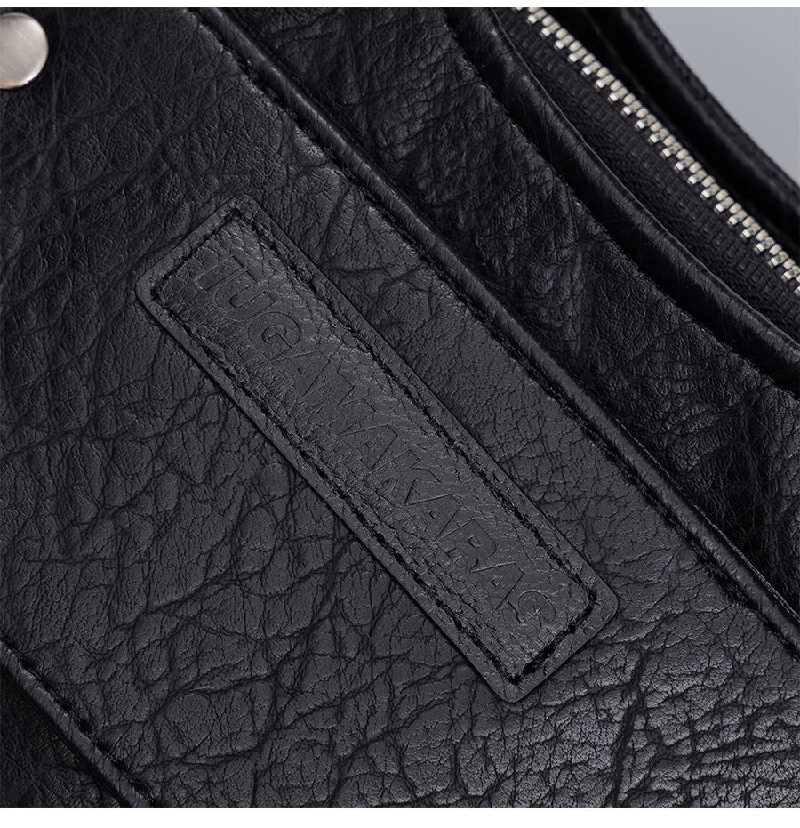 IUGAMAKARAS☆大人気☆男女兼用☆Studded Leather Shoulder Bag