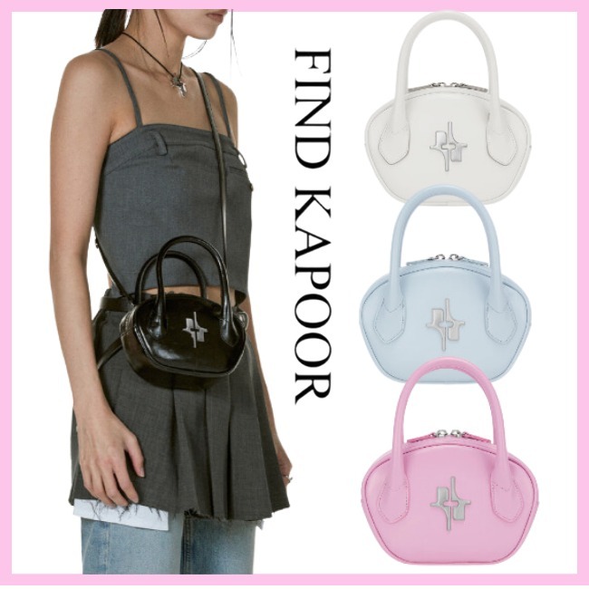 大人気★再入荷★お早目に【FINDKAPOOR】Mini Illabag 18