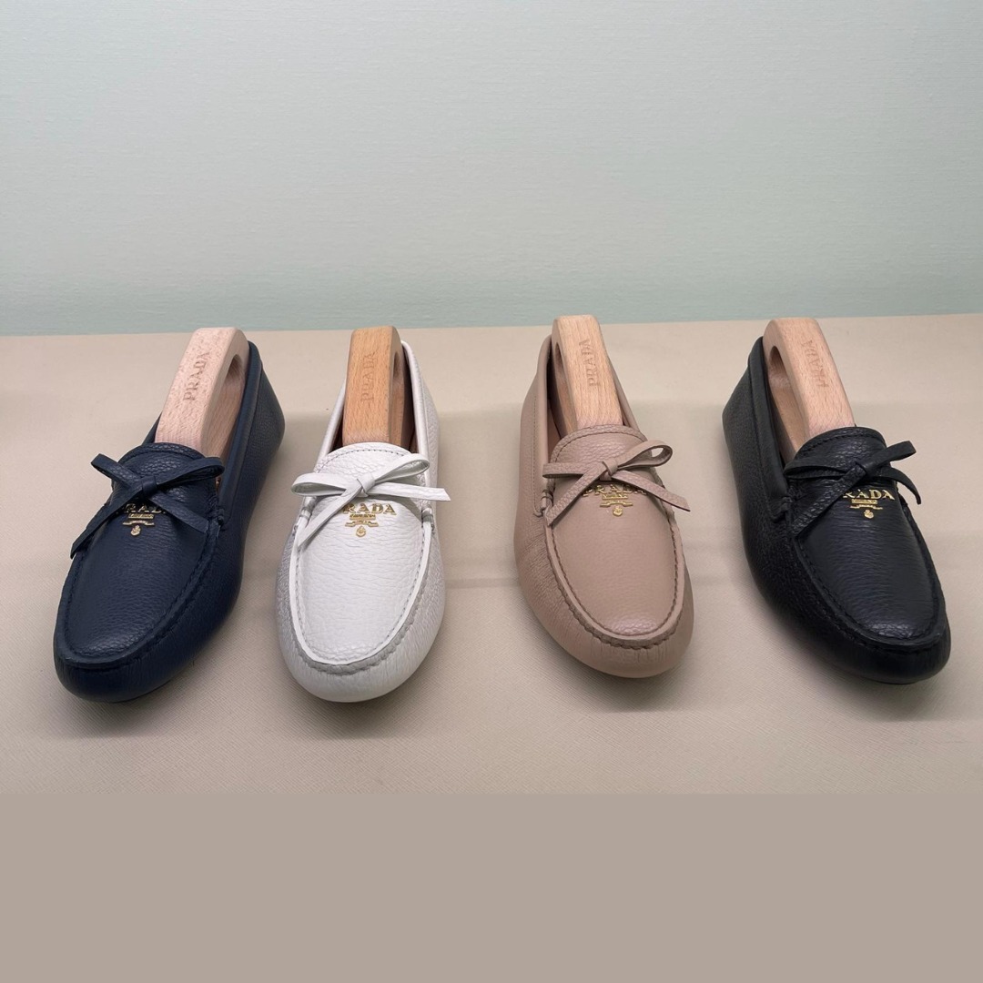 ★PRADA / プラダ ★ ドライビングシューズ