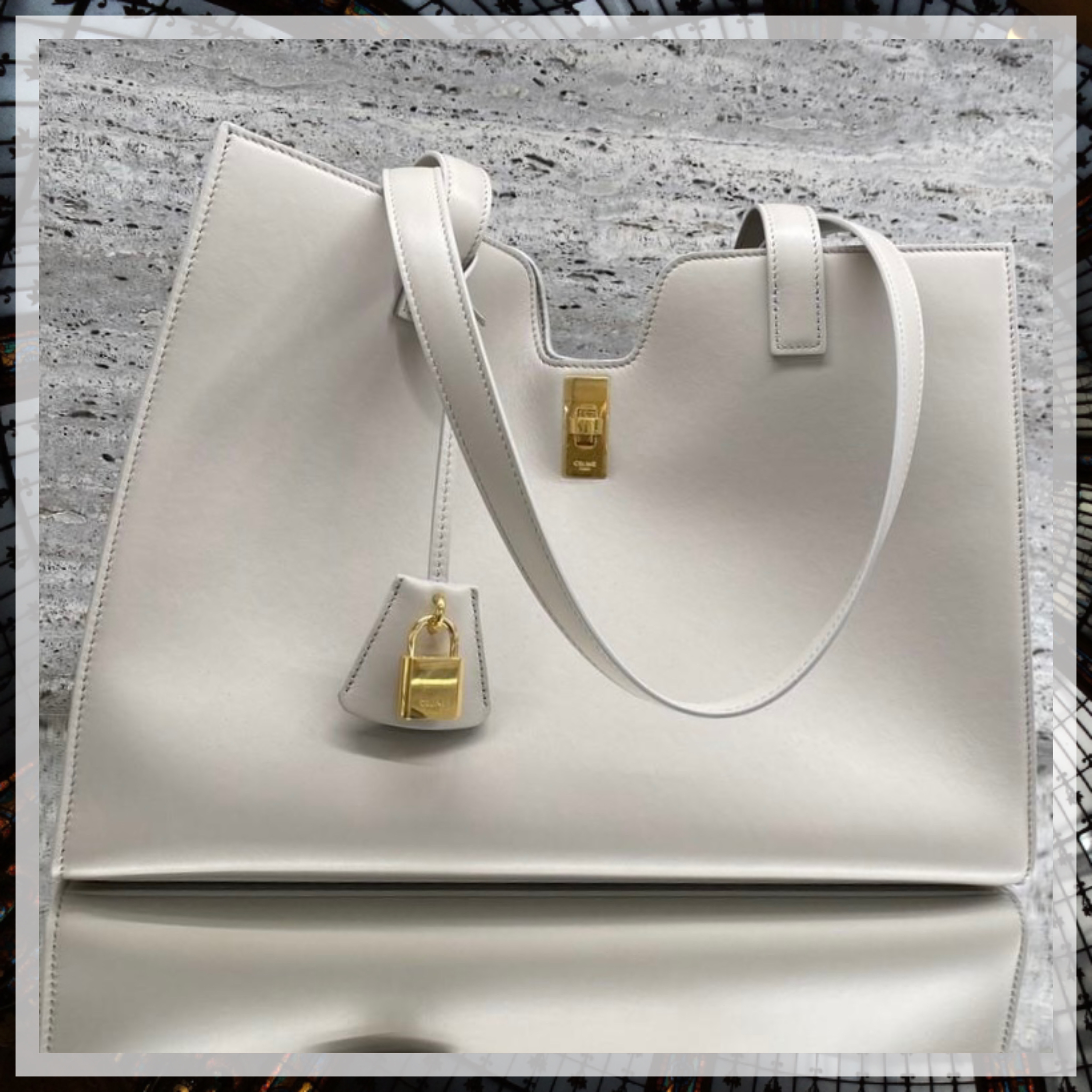 CELINE カバ 16 セーズ トートバッグ 本革 チャーム付き CABAS