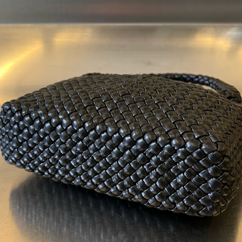 24SS【BOTTEGA VENETA】ミニ トスカ スフィアクロージャー 2way 24SS【BOTTEGA VENETA】ミニ トスカ スフィアクロージャー 2way
