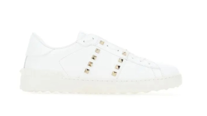 VALENTINO◎ロックスタッズ アンタイトルスニーカー 4Y2S0931BHS