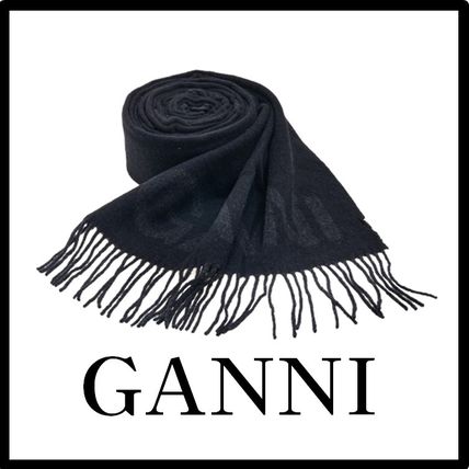 Ganni Knit & Fur Unisex Street Style Logo Knit & Fur Scarves