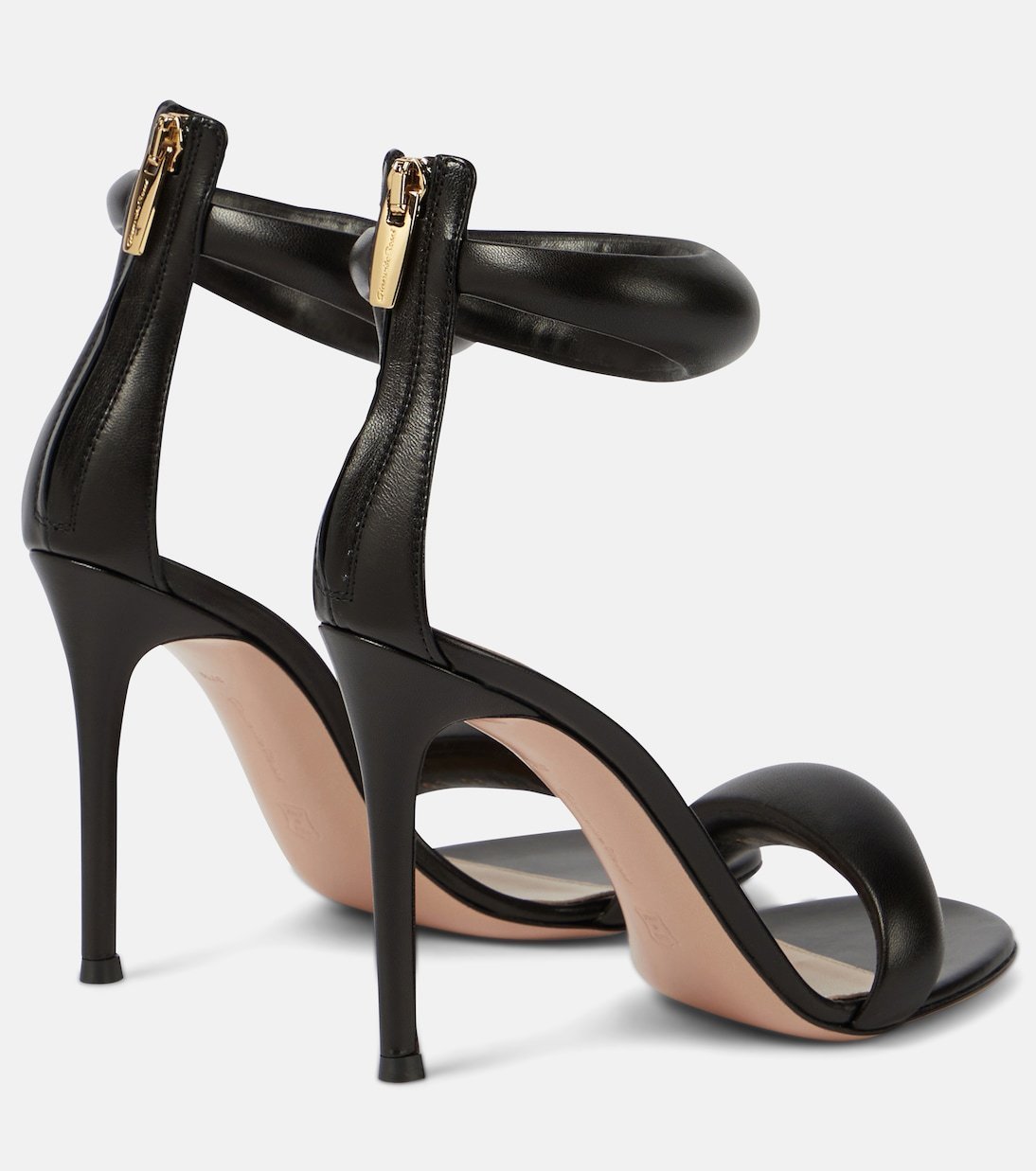 【Gianvito Rossi】BIJOUX 3Dストラップ ラウンドトゥ サンダル Gianvito Rossi】BIJOUX 3Dストラップ ラウンドトゥ サンダル