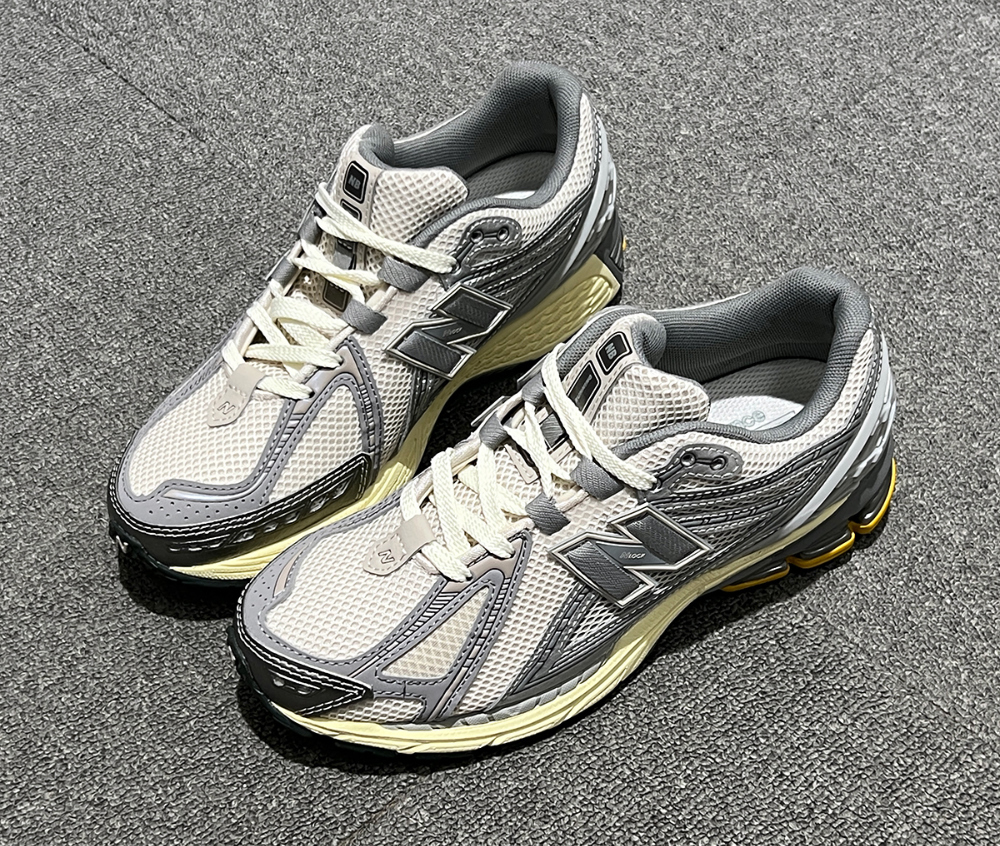 人気 ☆NEW BALANCE☆ M1906RRD GREY SILVER New Balance 1906R 