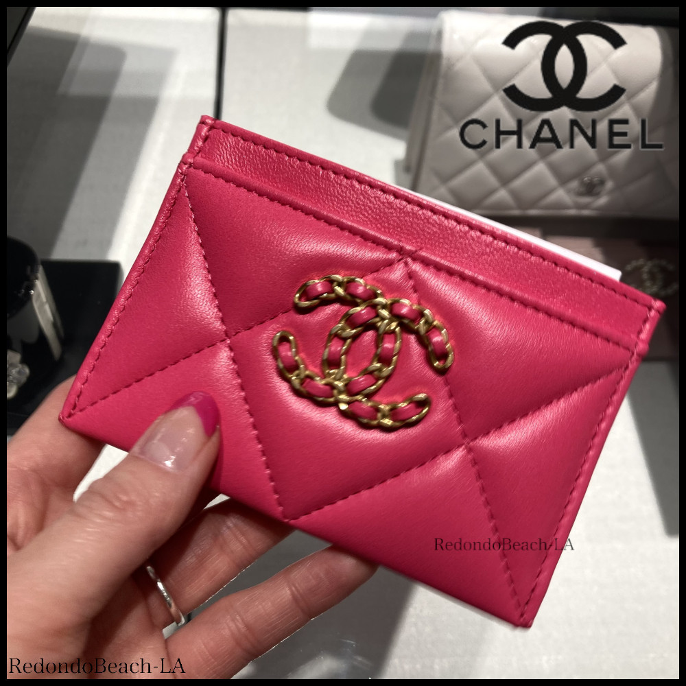 【ホットな情熱ピンクに萌え】CHANEL★カードケース★希少限定色