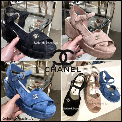 CHANEL Platform & Wedge Open Toe Platform Casual Style Unisex Suede Street Style