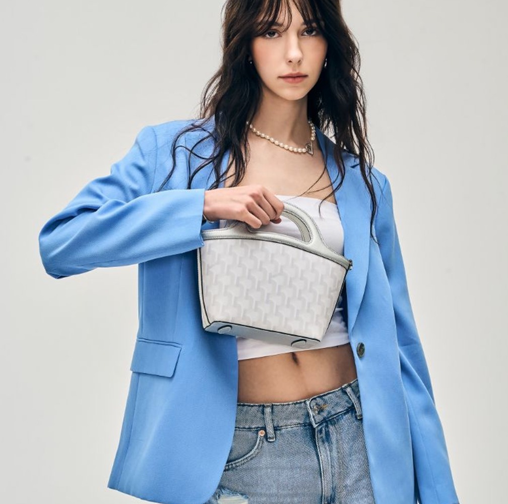 韓国大人気[rosa.K] NAVIS Monogram Tote Bag XS(OFF WHITE) 韓国大人気[rosa.K] NAVIS Monogram Tote Bag XS(OFF WHITE