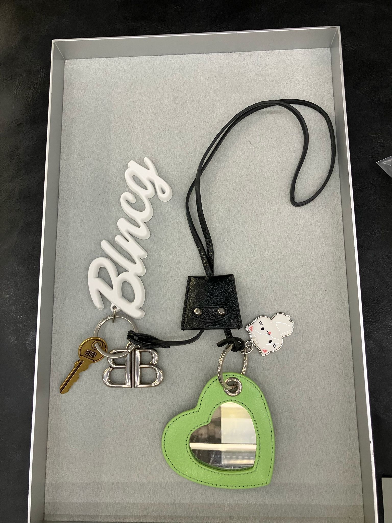 BALENCIAGA】LE CITY HEART ハート チャーム