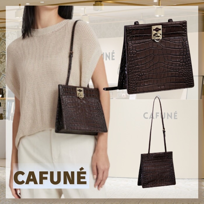 【シックに☆関税込＊】CAFUNE ショルダーバッグ STANCE CLASP